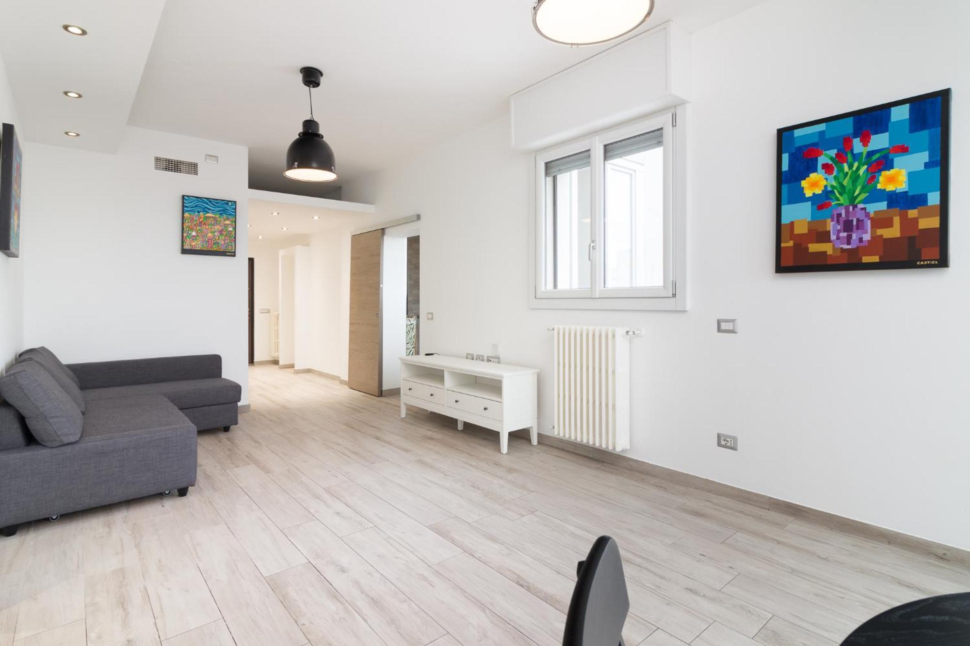 Nuovissimo Attico 17esimo Piano, 10 Posti Letto Appartement *